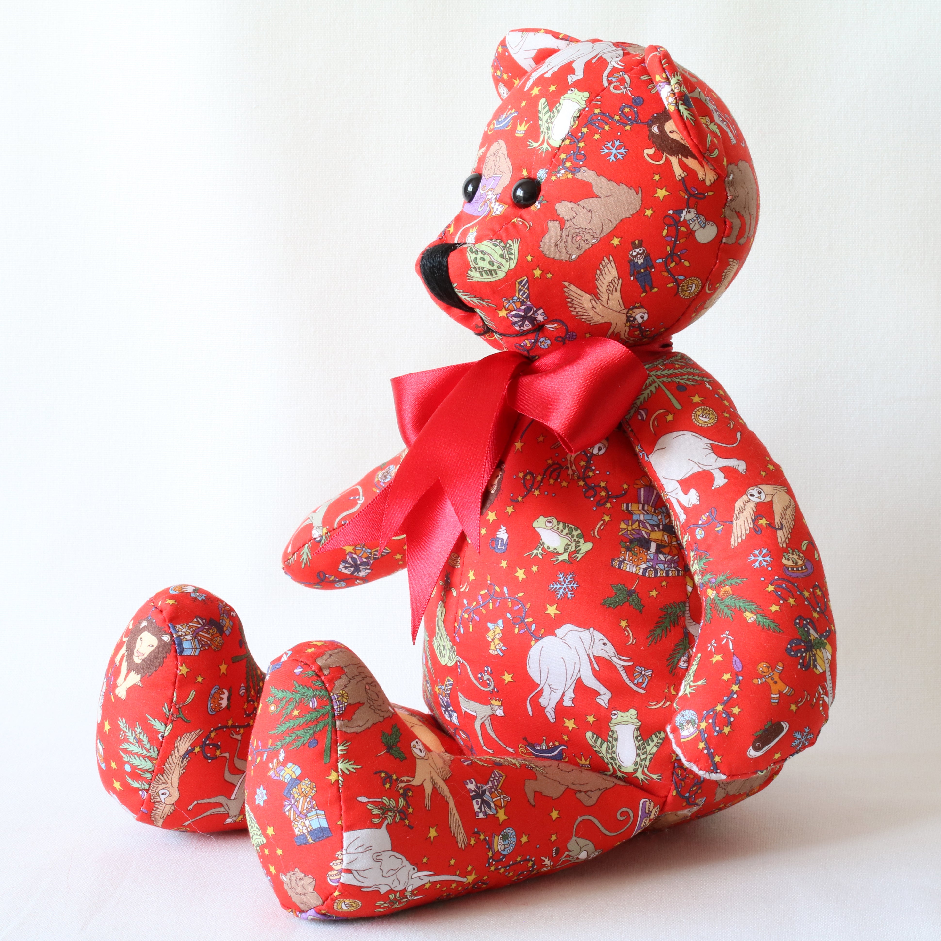 Holly the Bear by Canterbury Bears